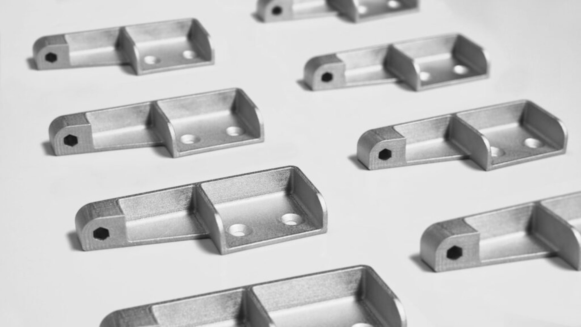 Alstom-Doorstopper-provided-by-Replique_Image-Source-Replique-1024x577 (1)