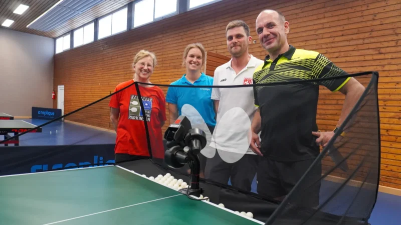 Table Tennis Sponsorship Replique TSV_Group Pic